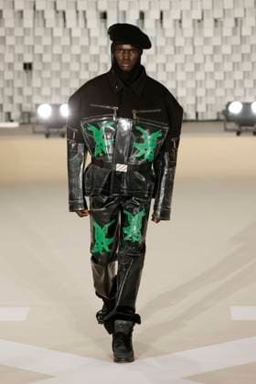 Off White Ready to Wear Fall Winter 2025 - Paris, March 2025 Off White Ready to Wear Fall Winter 2025 - Paris, March 2025, Credit:Zeppelin Avalon  Copyright: xZeppelinx xAvalonx 0972837651