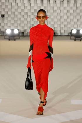 Off White Ready to Wear Fall Winter 2025 - Paris, March 2025 Off White Ready to Wear Fall Winter 2025 - Paris, March 2025, Credit:Zeppelin Avalon  Copyright: xZeppelinx xAvalonx 0972837745