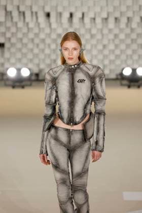 Off White Ready to Wear Fall Winter 2025 - Paris, March 2025 Off White Ready to Wear Fall Winter 2025 - Paris, March 2025, Credit:Zeppelin Avalon  Copyright: xZeppelinx xAvalonx 0972837836
