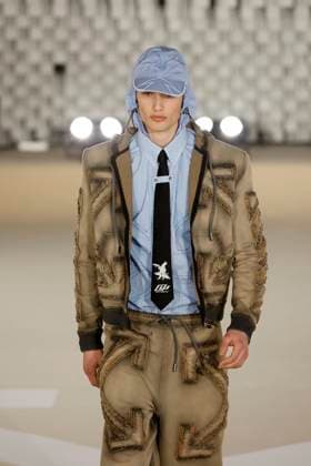 Off White Ready to Wear Fall Winter 2025 - Paris, March 2025 Off White Ready to Wear Fall Winter 2025 - Paris, March 2025, Credit:Zeppelin Avalon  Copyright: xZeppelinx xAvalonx 0972838392