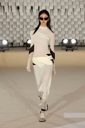 Off White Ready to Wear Fall Winter 2025 - Paris, March 2025 Off White Ready to Wear Fall Winter 2025 - Paris, March 2025, Credit:Zeppelin Avalon  Copyright: xZeppelinx xAvalonx 0972838656