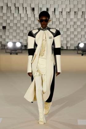 Off White Ready to Wear Fall Winter 2025 - Paris, March 2025 Off White Ready to Wear Fall Winter 2025 - Paris, March 2025, Credit:Zeppelin Avalon  Copyright: xZeppelinx xAvalonx 0972838982