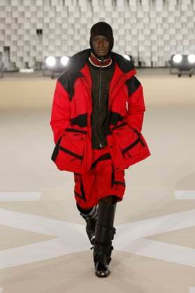 Off White Ready to Wear Fall Winter 2025 - Paris, March 2025 Off White Ready to Wear Fall Winter 2025 - Paris, March 2025, Credit:Zeppelin Avalon  Copyright: xZeppelinx xAvalonx 0972839022