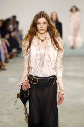 Chloe Ready to Wear Fall Winter 2025 - Paris, March 2025 Chloe Ready to Wear Fall Winter 2025 - Paris, March 2025, Credit:Zeppelin Avalon  Copyright: xZeppelinx xAvalonx 0972841844