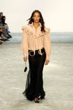 Chloe Ready to Wear Fall Winter 2025 - Paris, March 2025 Chloe Ready to Wear Fall Winter 2025 - Paris, March 2025, Credit:Zeppelin Avalon  Copyright: xZeppelinx xAvalonx 0972841902