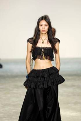 Chloe Ready to Wear Fall Winter 2025 - Paris, March 2025 Chloe Ready to Wear Fall Winter 2025 - Paris, March 2025, Credit:Zeppelin Avalon  Copyright: xZeppelinx xAvalonx 0972842565