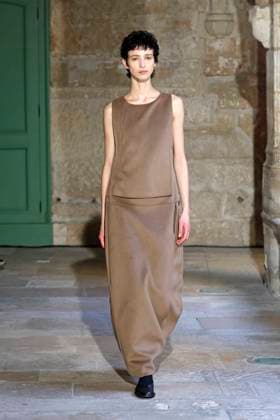 Ruohan Ready to Wear Fall Winter 2025 - Paris, March 2025 Ruohan Ready to Wear Fall Winter 2025 - Paris, March 2025, Credit:Zeppelin Avalon  Copyright: xZeppelinx xAvalonx 0972845866