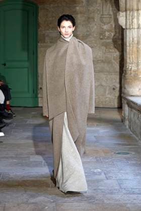 Ruohan Ready to Wear Fall Winter 2025 - Paris, March 2025 Ruohan Ready to Wear Fall Winter 2025 - Paris, March 2025, Credit:Zeppelin Avalon  Copyright: xZeppelinx xAvalonx 0972846089