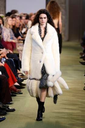 Paco Rabanne Ready to Wear Fall Winter 2025 - Paris, March 2025 Paco Rabanne Ready to Wear Fall Winter 2025 - Paris, March 2025, Credit:Zeppelin Avalon  Copyright: xZeppelinx xAvalonx 0972874177