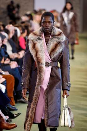 Paco Rabanne Ready to Wear Fall Winter 2025 - Paris, March 2025 Paco Rabanne Ready to Wear Fall Winter 2025 - Paris, March 2025, Credit:Zeppelin Avalon  Copyright: xZeppelinx xAvalonx 0972939575