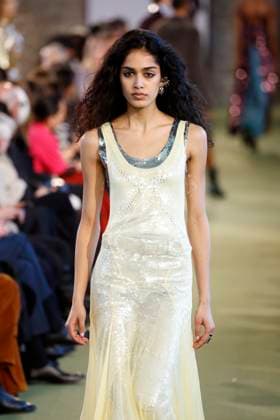 Paco Rabanne Ready to Wear Fall Winter 2025 - Paris, March 2025 Paco Rabanne Ready to Wear Fall Winter 2025 - Paris, March 2025, Credit:Zeppelin Avalon  Copyright: xZeppelinx xAvalonx 0972939968