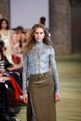 Paco Rabanne Ready to Wear Fall Winter 2025 - Paris, March 2025 Paco Rabanne Ready to Wear Fall Winter 2025 - Paris, March 2025, Credit:Zeppelin Avalon  Copyright: xZeppelinx xAvalonx 0972940117