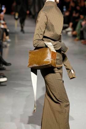 Uma Wang Ready to Wear Fall Winter 2025 - Paris, March 2025 Uma Wang Ready to Wear Fall Winter 2025 - Paris, March 2025, Credit:Zeppelin Avalon  Copyright: xZeppelinx xAvalonx 0972942078
