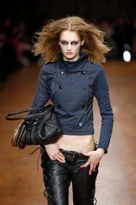 Hodakowa Ready to Wear Fall Winter 2025 - Paris, March 2025 Hodakowa Ready to Wear Fall Winter 2025 - Paris, March 2025, Credit:Zeppelin Avalon  Copyright: xZeppelinx xAvalonx 0972946996
