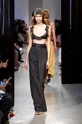 Christopher Esber Ready to wear fall winter 2025 26 Paris March 2025 Christopher Esber Ready to wear fall winter 2025 26 Paris March 2025, Credit:Zeppelin Avalon  Copyright: xZeppelinx xAvalonx 0973051410