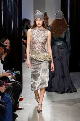 Christopher Esber Ready to wear fall winter 2025 26 Paris March 2025 Christopher Esber Ready to wear fall winter 2025 26 Paris March 2025, Credit:Zeppelin Avalon  Copyright: xZeppelinx xAvalonx 0973051586