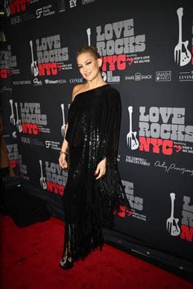 The 9th Annual Love Rocks NYC Concert at the Beacon Theatre in New York City Featuring: Kate Hudson Where: New York City, New York, United States When: 06 Mar 2025 Credit: Elder Ordonez INSTARimages EDITORIAL USE ONLY. NOT FOR USE BY NEWSPAPERS BASED IN THE UK. Copyright: xx instar54582558