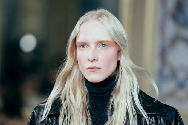 PFW - Leonard Runway A model presents a creation by Leonard Paris for the Womenswear Ready-to-wear Fall-Winter 2025 2026 collection as part of the Paris Fashion Week, in Paris, France on March 7, 2025. Photo by Alexis Jumeau ABACAPRESS.COM Paris France  Copyright: xJumeauxAlexis ABACAx