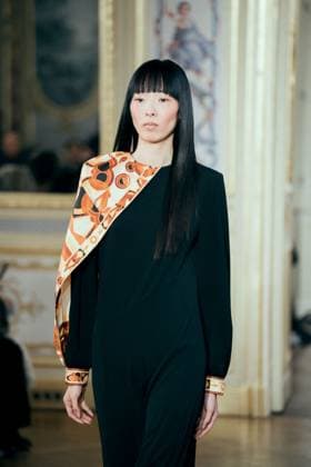 PFW - Leonard Runway A model presents a creation by Leonard Paris for the Womenswear Ready-to-wear Fall-Winter 2025 2026 collection as part of the Paris Fashion Week, in Paris, France on March 7, 2025. Photo by Alexis Jumeau ABACAPRESS.COM Paris France  Copyright: xJumeauxAlexis ABACAx