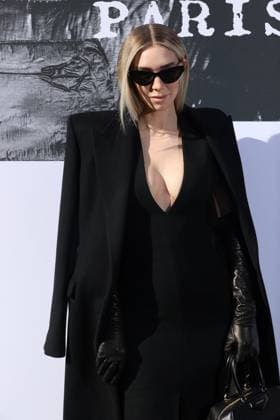 PFW Givenchy Photocall Vanessa Kirby attending the Givenchy Womenswear Fall Winter 2025-2026 show as part of Paris Fashion Week on March 7, 2025 in Paris, France. Photo by Jerome Domine ABACAPRESS.COM  Copyright: xDominexJerome ABACAx