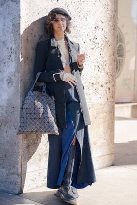 PFW - Christopher Esber Street Style People attending the Christopher Esber show as part of Paris Fashion Week at the Palais de Tokyo on March 06, 2025 in Paris, France. Photo by Gaelle Abrard ABACAPRESS.COM Paris France  Copyright: xAbrardxGaelle ABACAx