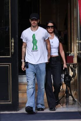 Romeo Beckham and his girlfriend Kim Turnbull leave La Réserve Paris Hotel and Spa on the sidelines of Paris Fashion Week PFW Romeo Beckham and his girlfriend Kim Turnbull leave La Réserve Paris Hotel and Spa on the sidelines of Paris Fashion Week PFW , in Paris, France, on March 7, 2025 Cyril Moreau Bestimage Romeo Beckham and his girlfriend Kim Turnbull leave La Réserve Paris Hotel and Spa on the sidelines of Paris Fashion Week PFW , in Paris, France, on March 7, 2025 Paris France  Copyright: xCYRILxMOREAUx xBESTIMAGExCYRILxMOREAUx xBESTIMAGEx