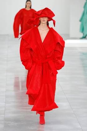 Issey Miyake Ready to Wear Fall Winter 2025 - Paris, March 2025 Issey Miyake Ready to Wear Fall Winter 2025 - Paris, March 2025, Credit:Zeppelin Avalon  Copyright: xZeppelinx xAvalonx 0973406085