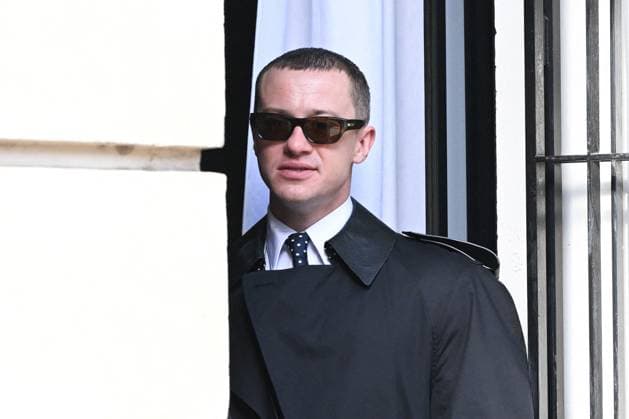 PFW Givenchy Arrivals Joseph Quinn attending the Givenchy Womenswear Fall Winter 2025-2026 show as part of Paris Fashion Week in Paris, France on March 07, 2025. Photo by Aurore Marechal ABACAPRESS.COM Paris France  Copyright: xMarechalxAurore ABACAx