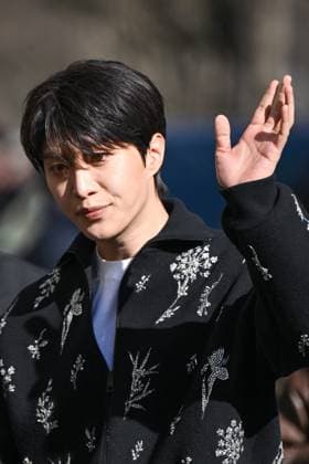 PFW Givenchy Arrivals Fan Cheng Cheng attending the Givenchy Womenswear Fall Winter 2025-2026 show as part of Paris Fashion Week in Paris, France on March 07, 2025. Photo by Aurore Marechal ABACAPRESS.COM Paris France  Copyright: xMarechalxAurore ABACAx