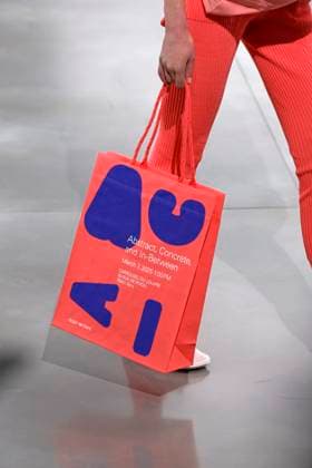 Issey Miyake, Ready to Wear Fall Winter 2025 - Paris, March 2025 Issey Miyake, Ready to Wear Fall Winter 2025 - Paris, March 2025, Credit:Zeppelin Avalon  Copyright: xZeppelinx xAvalonx 0973484929