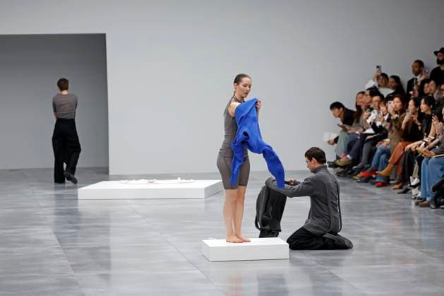 Issey Miyake, Ready to Wear Fall Winter 2025 - Paris, March 2025 Issey Miyake, Ready to Wear Fall Winter 2025 - Paris, March 2025, Credit:Zeppelin Avalon  Copyright: xZeppelinx xAvalonx 0973485186