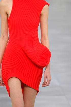 Issey Miyake, Ready to Wear Fall Winter 2025 - Paris, March 2025 Issey Miyake, Ready to Wear Fall Winter 2025 - Paris, March 2025, Credit:Zeppelin Avalon  Copyright: xZeppelinx xAvalonx 0973485893