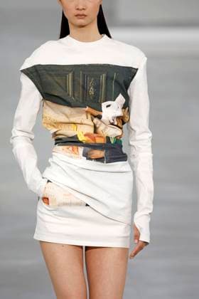Issey Miyake, Ready to Wear Fall Winter 2025 - Paris, March 2025 Issey Miyake, Ready to Wear Fall Winter 2025 - Paris, March 2025, Credit:Zeppelin Avalon  Copyright: xZeppelinx xAvalonx 0973486014