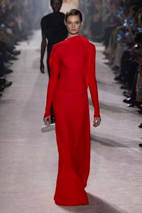 Paris Fashion Week, Victoria Beckham Modenschau . 07 03 2025. Paris, France. Victoria Beckham show at Paris Fashion Week for Autumn Winter 2025 26 .  xi-Imagesx IIM-25791-0081