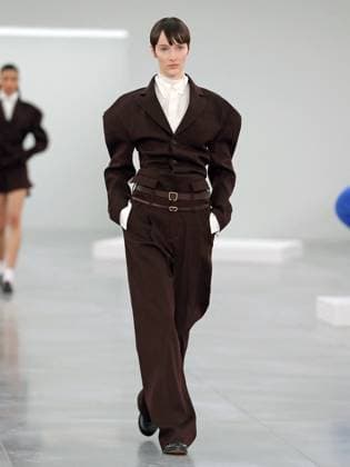PFW - Issey Miyake Runway A model walks the runway during the Issey Miyake Womenswear Fall Winter 2025-2026 show as part of Paris Fashion, on March 7, 2025 in Paris, France. Photo by Alain-Gil Gonzalez ABACAPRESS.COM Paris France  Copyright: xGonzalezxAlain-Gil ABACAx
