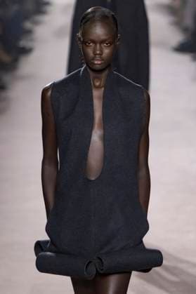 Paris Fashion Week, Victoria Beckham Modenschau . 07 03 2025. Paris, France. Victoria Beckham show at Paris Fashion Week for Autumn Winter 2025 26 .  xi-Imagesx IIM-25791-0034