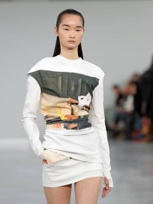 PFW - Issey Miyake Runway A model walks the runway during the Issey Miyake Womenswear Fall Winter 2025-2026 show as part of Paris Fashion, on March 7, 2025 in Paris, France. Photo by Alain-Gil Gonzalez ABACAPRESS.COM Paris France  Copyright: xGonzalezxAlain-Gil ABACAx