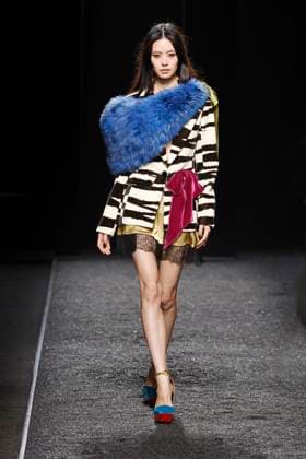Nina Ricci Ready to wear fall winter 2025 26 Paris March 2005 Nina Ricci Ready to wear fall winter 2025 26 Paris March 2005, Credit:Zeppelin Avalon  Copyright: xZeppelinx xAvalonx 0973645400