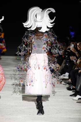 Entertainment Bilder des Tages Noir Kei Ninomiya Ready to wear fall winter 2025 26 Paris March 2005 Noir Kei Ninomiya Ready to wear fall winter 2025 26 Paris March 2005, Credit:Zeppelin Avalon  Copyright: xZeppelinx xAvalonx 0973729452