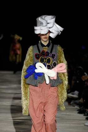 Noir Kei Ninomiya Ready to wear fall winter 2025 26 Paris March 2005 Noir Kei Ninomiya Ready to wear fall winter 2025 26 Paris March 2005, Credit:Zeppelin Avalon  Copyright: xZeppelinx xAvalonx 0973752533