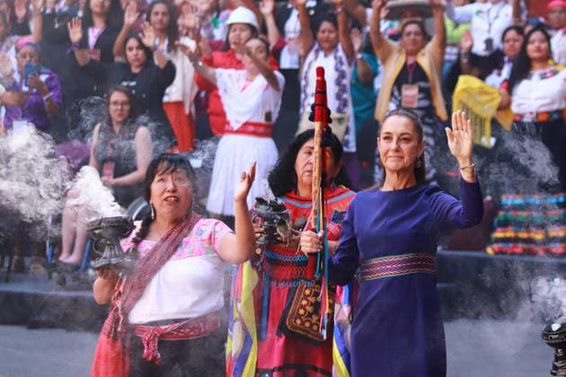 Claudia Sheinbaum Pardo, President of Mexico during the ceremony to commemorate International Women s Day, Indigenous and working women: strength, struggle and dignity, at the National Palace. on March 8, 2025 in Mexico City, Mexico. Mexico City Mexico - ZUMAe321 20250308_zia_e321_008 Copyright: xCarlosxSantiagox