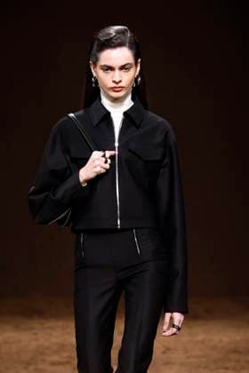 HERMES Ready to wear fall winter 2025 26 Paris March 2005 HERMES Ready to wear fall winter 2025 26 Paris March 2005, Credit:Zeppelin Avalon  Copyright: xZeppelinx xAvalonx 0973980421