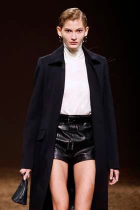 HERMES Ready to wear fall winter 2025 26 Paris March 2005 HERMES Ready to wear fall winter 2025 26 Paris March 2005, Credit:Zeppelin Avalon  Copyright: xZeppelinx xAvalonx 0973980431