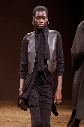HERMES Ready to wear fall winter 2025 26 Paris March 2005 HERMES Ready to wear fall winter 2025 26 Paris March 2005, Credit:Zeppelin Avalon  Copyright: xZeppelinx xAvalonx 0973980861