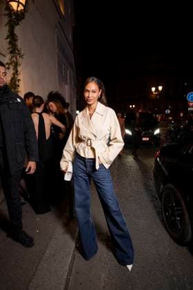 Celebrities arrive at the Frame dinner at Chateau Voltaire during Paris Fashion Week PFW Joan Smalls Celebrities arrive at the Frame dinner at Chateau Voltaire during Paris Fashion Week PFW on March 8, 2025 Pierre Perusseau Tiziano da Silva Bestimage Celebrities arrive at the Frame dinner at Chateau Voltaire during Paris Fashion Week PFW on March 8, 2025 Paris France  Copyright: xTizianoxDaxSilvax-xPierrexPerusseaux xBestimagexTizianoxDaxSilvax-xPierrexPerusseaux xBestimagex
