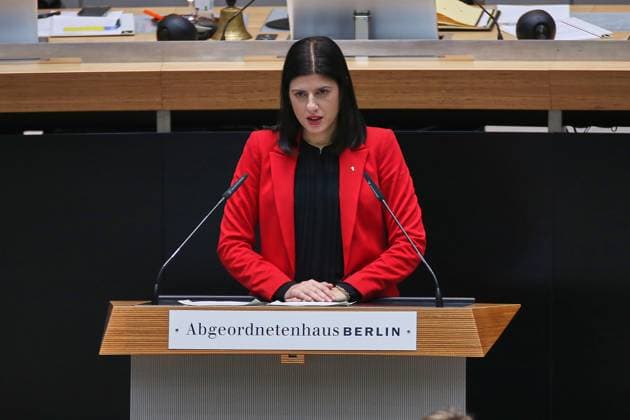 Berlin, Deutschland, 13.02.2025: Berliner Abgeordnetenhaus: 61. Sitzung: Derya Caglar, SPD Copyright: xdtsxNachrichtenagenturx dts_59063