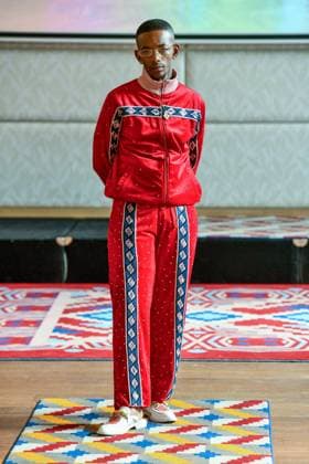 PFW Maxhosa Africa Runway - Paris Maglerius Maximus performance on the runway during the Maxhosa Africa Womenswear Fall Winter 2025-2026 show as part of Paris Fashion on March 08, 2025 in Paris, France . Photo by Shootpix ABACAPRESS.COM Paris France  Copyright: xShootpix ABACAx