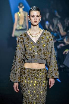 PFW - Georges Hobeika Runway - Paris A model walks the runway during the Georges Hobeika Womenswear Fall Winter 2025-2026 show as part of Paris Fashion Week at Palais De Tokyo in Paris, France, on March 08, 2025. Photo by Shootpix ABACAPRESS.COM Paris France  Copyright: xShootpix ABACAx