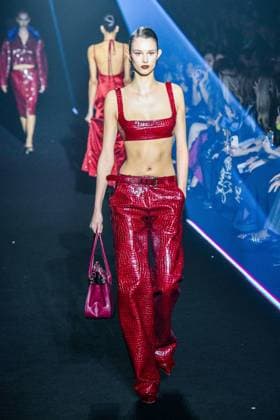 PFW - Georges Hobeika Runway - Paris A model walks the runway during the Georges Hobeika Womenswear Fall Winter 2025-2026 show as part of Paris Fashion Week at Palais De Tokyo in Paris, France, on March 08, 2025. Photo by Shootpix ABACAPRESS.COM Paris France  Copyright: xShootpix ABACAx