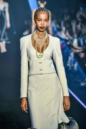 PFW - Georges Hobeika Runway - Paris A model walks the runway during the Georges Hobeika Womenswear Fall Winter 2025-2026 show as part of Paris Fashion Week at Palais De Tokyo in Paris, France, on March 08, 2025. Photo by Shootpix ABACAPRESS.COM Paris France  Copyright: xShootpix ABACAx